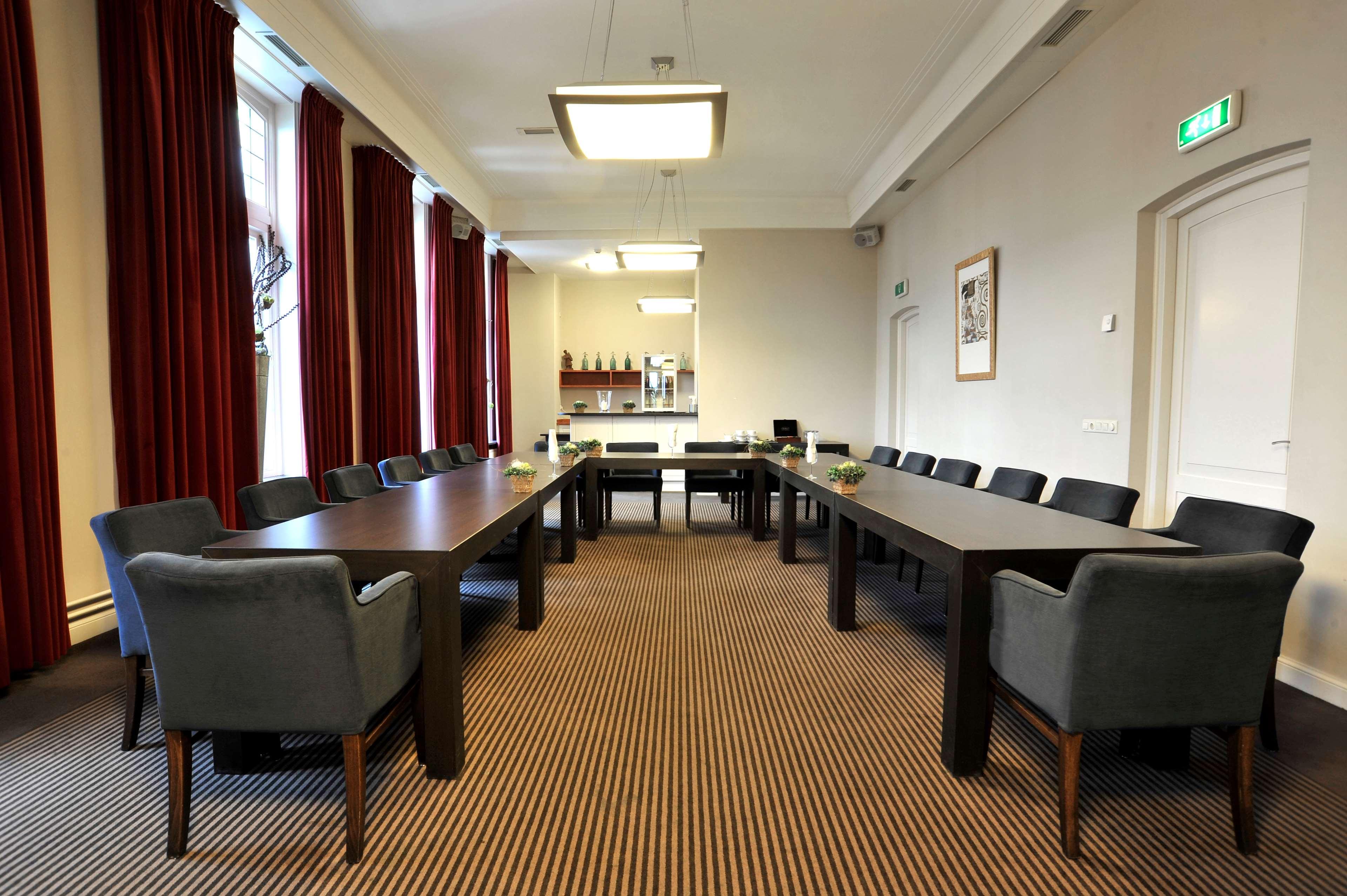 Golden Tulip West Ende Ξενοδοχείο Χέλμοντ Εξωτερικό φωτογραφία