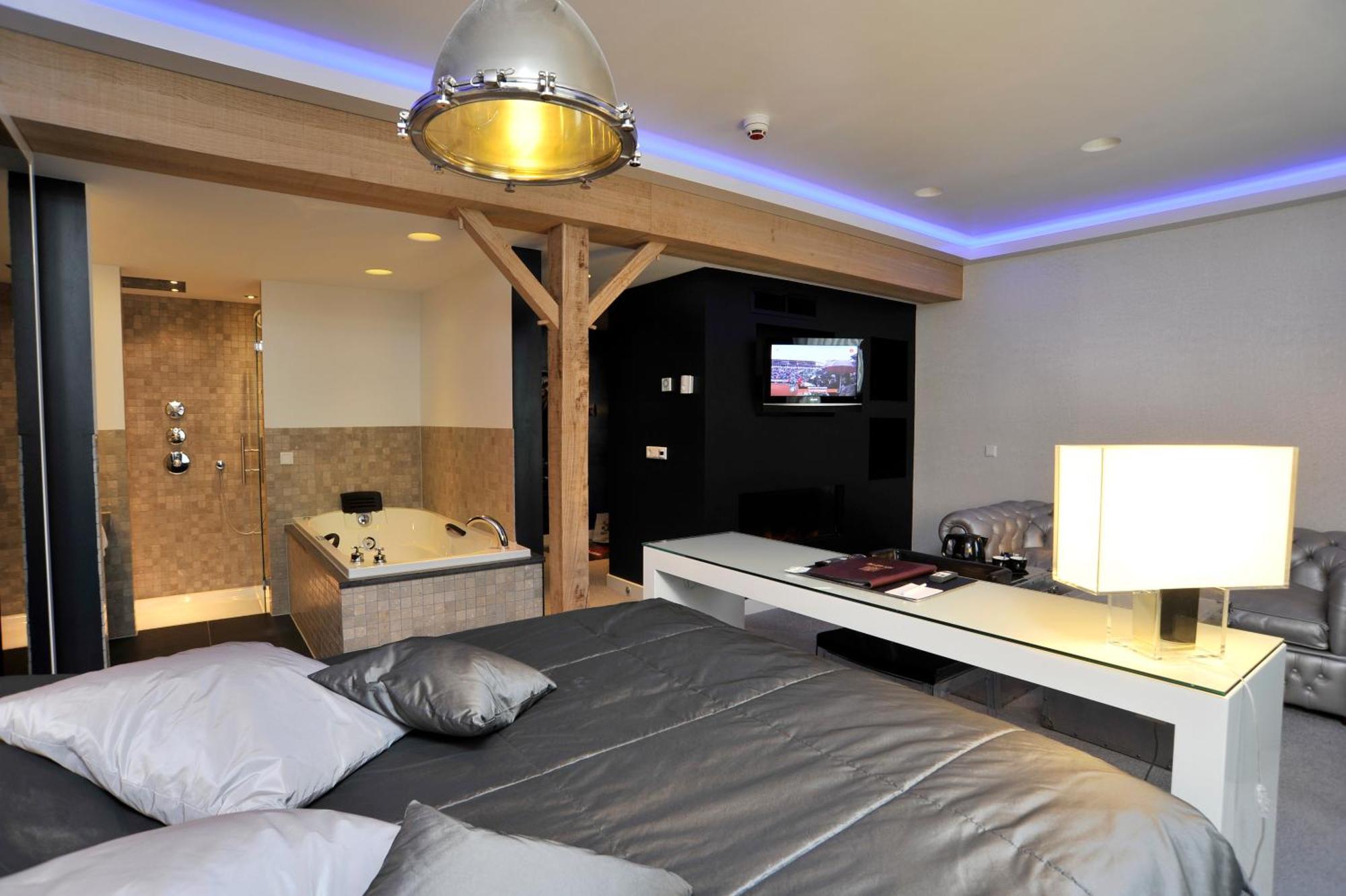 Golden Tulip West Ende Ξενοδοχείο Χέλμοντ Εξωτερικό φωτογραφία